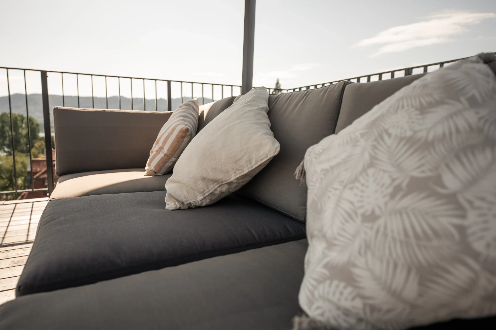 Premium beddengoed detail in de Serenitas residentie